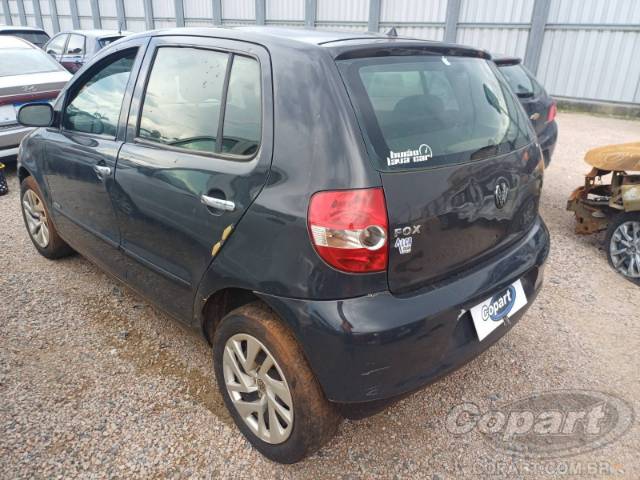 2004 VOLKSWAGEN FOX 