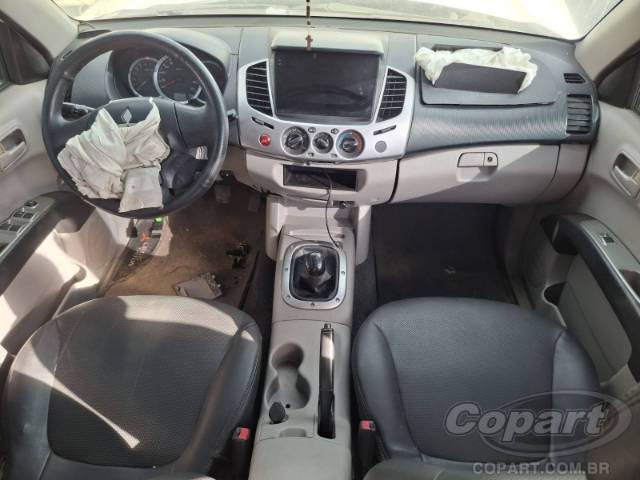 2013 MITSUBISHI L200 TRITON 