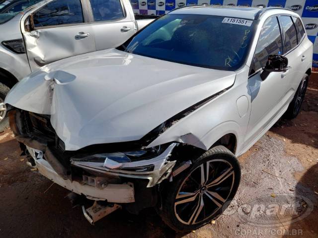 2021 VOLVO XC60 