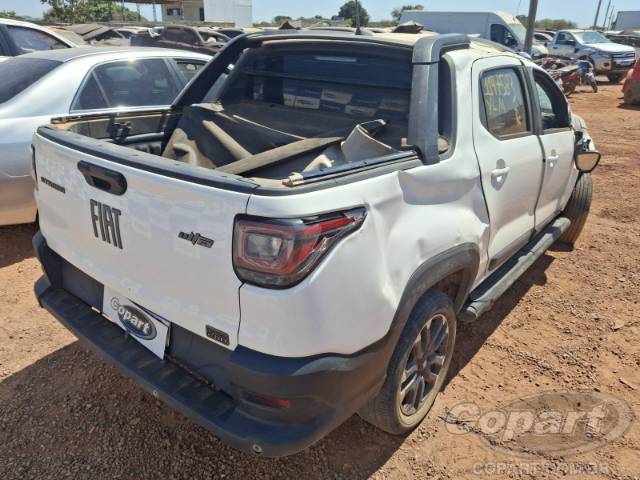 2024 FIAT STRADA CD 