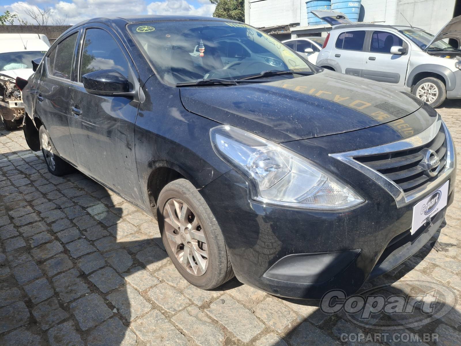 NISSAN VERSA 1.6 16V 2015