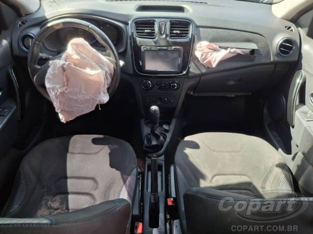 2017 RENAULT SANDERO 