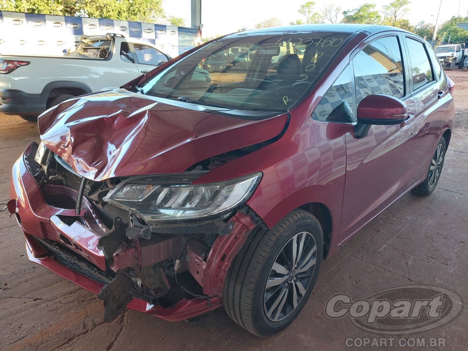 Foto 2: 2020 HONDA FIT