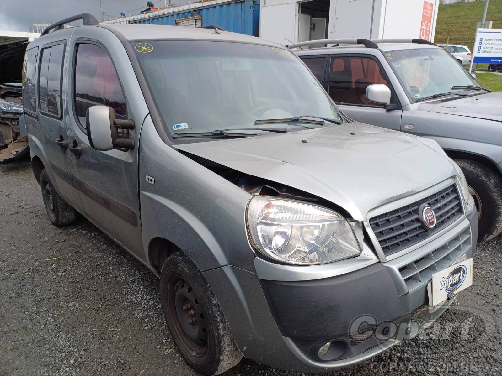 Veículo Fiat Doblo Fiat Doblo ELX 1.4 Fire 2011 Pequena Monta 2011 em leilão