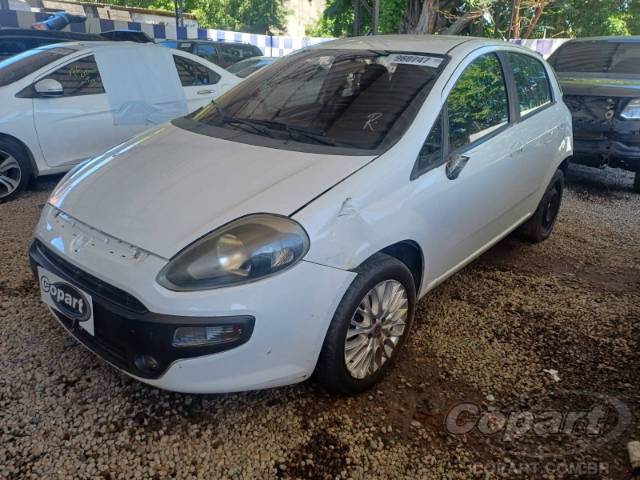 2016 FIAT PUNTO 