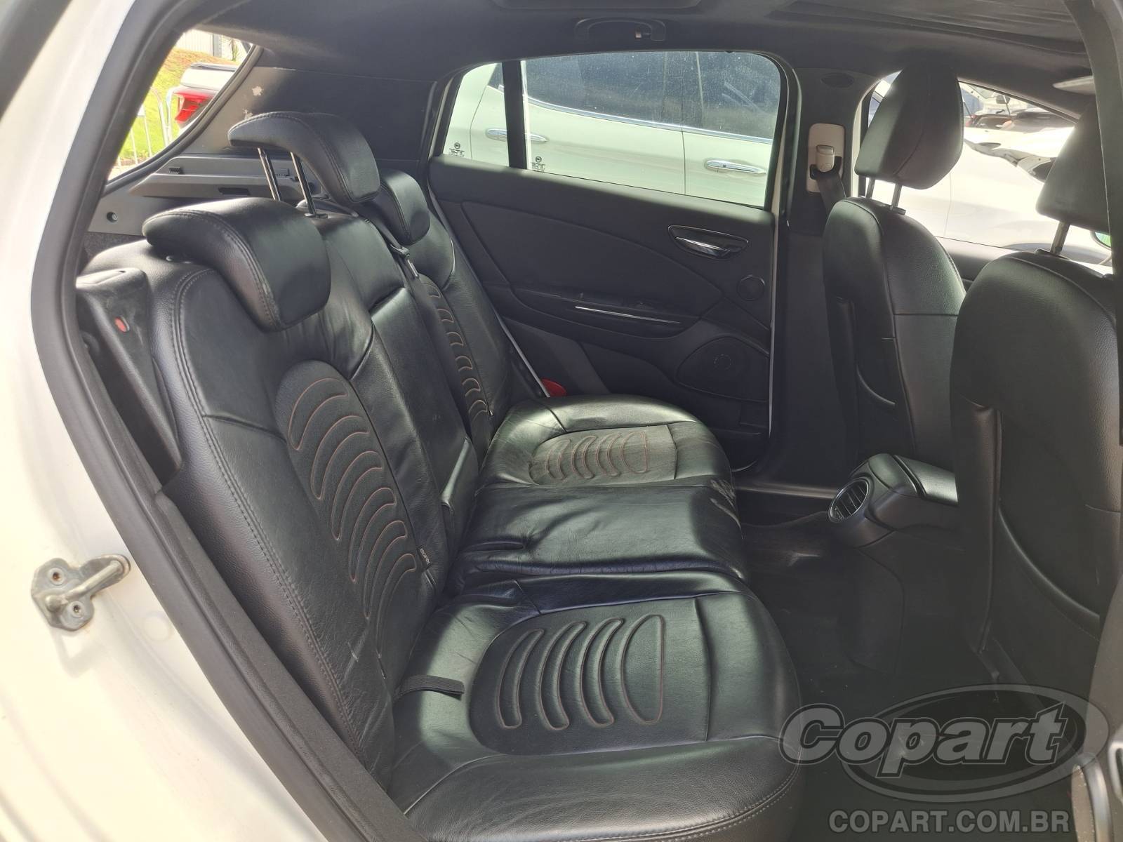 Foto 6 de 10: 2012 FIAT BRAVO