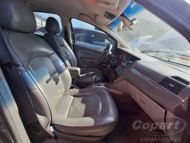 2011 FIAT LINEA 