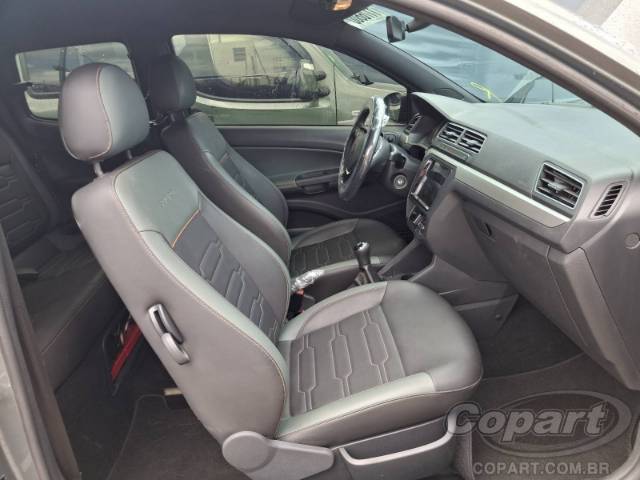2025 VOLKSWAGEN SAVEIRO CD 