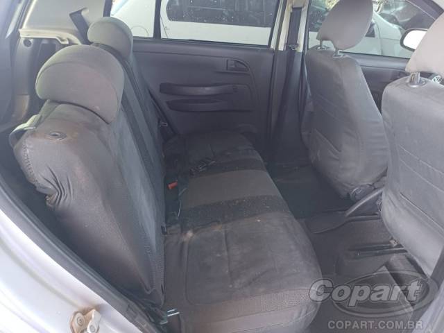 2009 VOLKSWAGEN FOX 