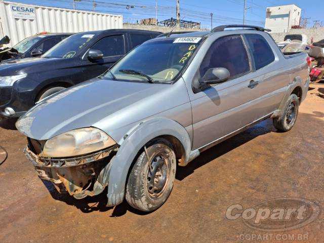 2015 FIAT STRADA CD 