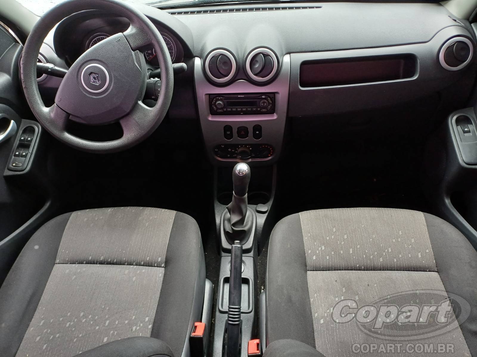 2011 RENAULT LOGAN — foto 9 de 10
