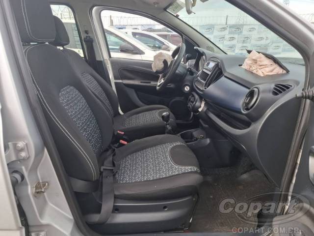 2020 FIAT UNO 