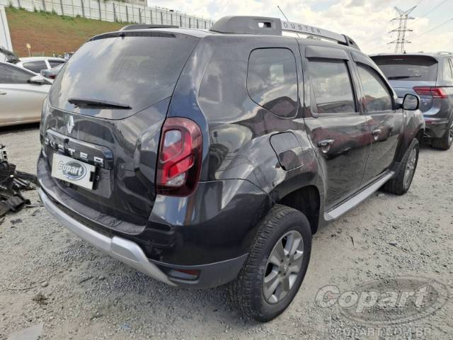 2018 RENAULT DUSTER 
