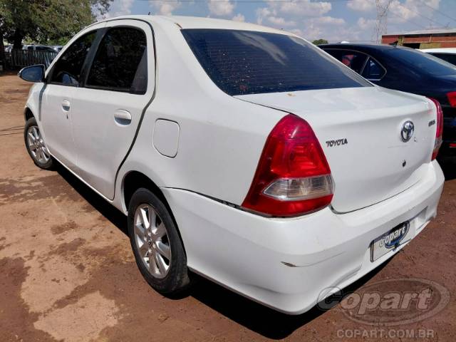 2021 TOYOTA ETIOS SEDA 