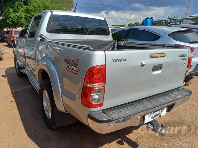 2012 TOYOTA HILUX CD 
