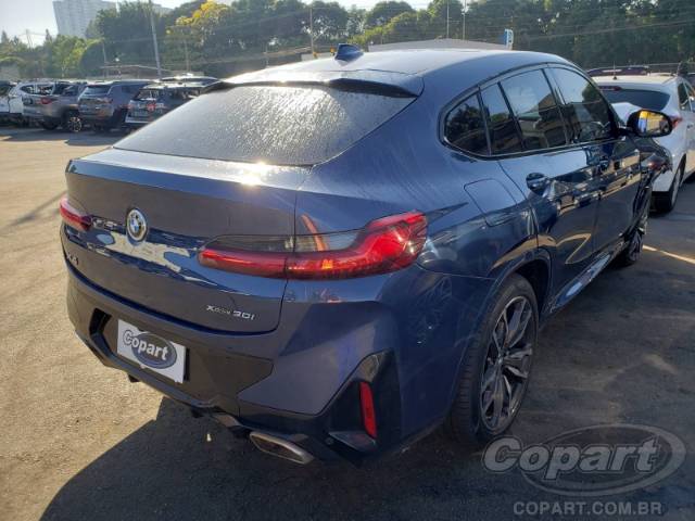 2022 BMW X4 