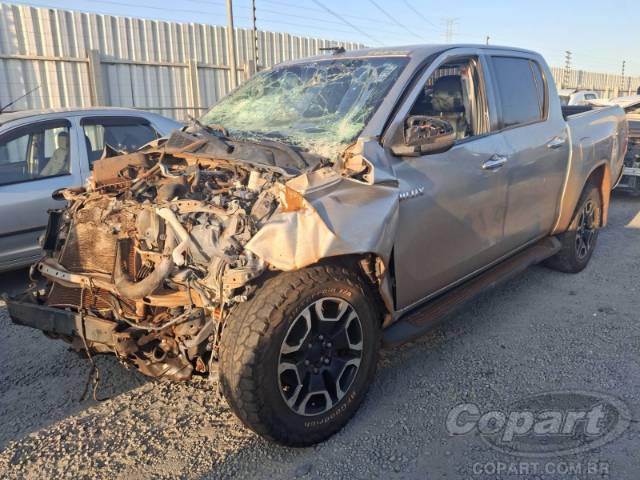 2021 TOYOTA HILUX CD 