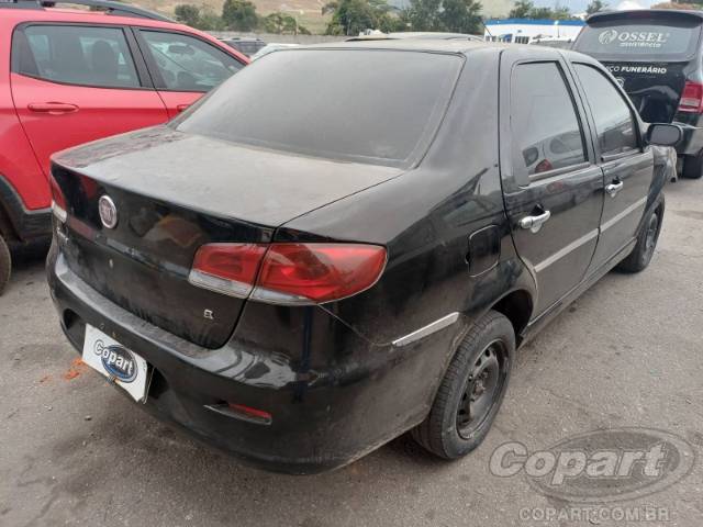2011 FIAT SIENA 