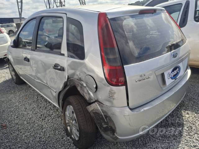 2005 FORD FIESTA 
