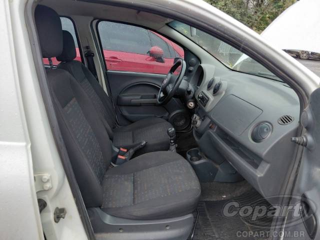 2014 FIAT UNO 