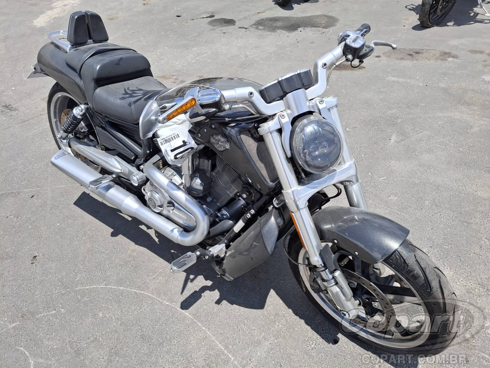 Veículo HARLEY-DAVIDSON VRSC 2015 HARLEY-DAVIDSON VRSC Média Monta 2015 em leilão