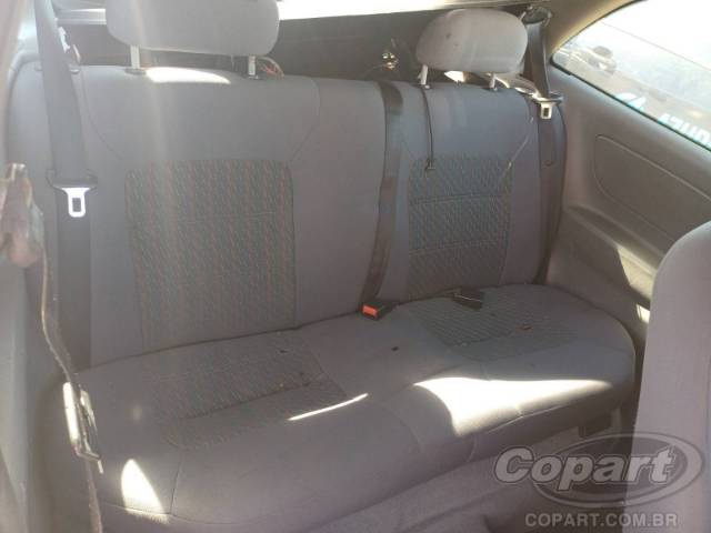 2001 CHEVROLET CELTA 