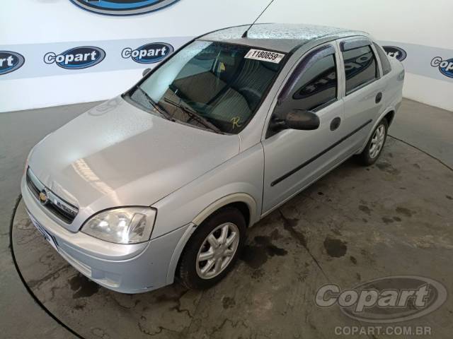 2005 CHEVROLET CORSA SEDAN 