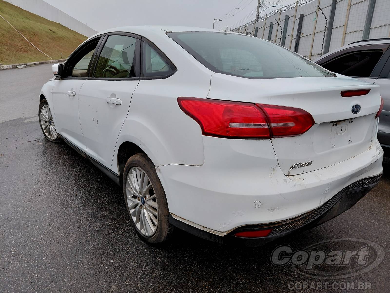 Foto 3: 2017 FORD FOCUS FASTBACK