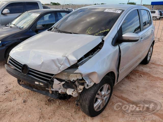 2013 VOLKSWAGEN FOX 