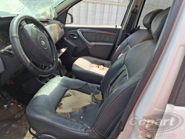 2014 RENAULT DUSTER 