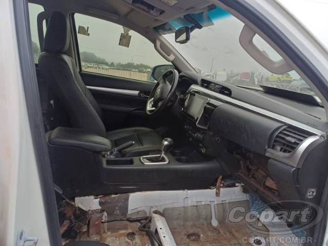 2022 TOYOTA HILUX CD 