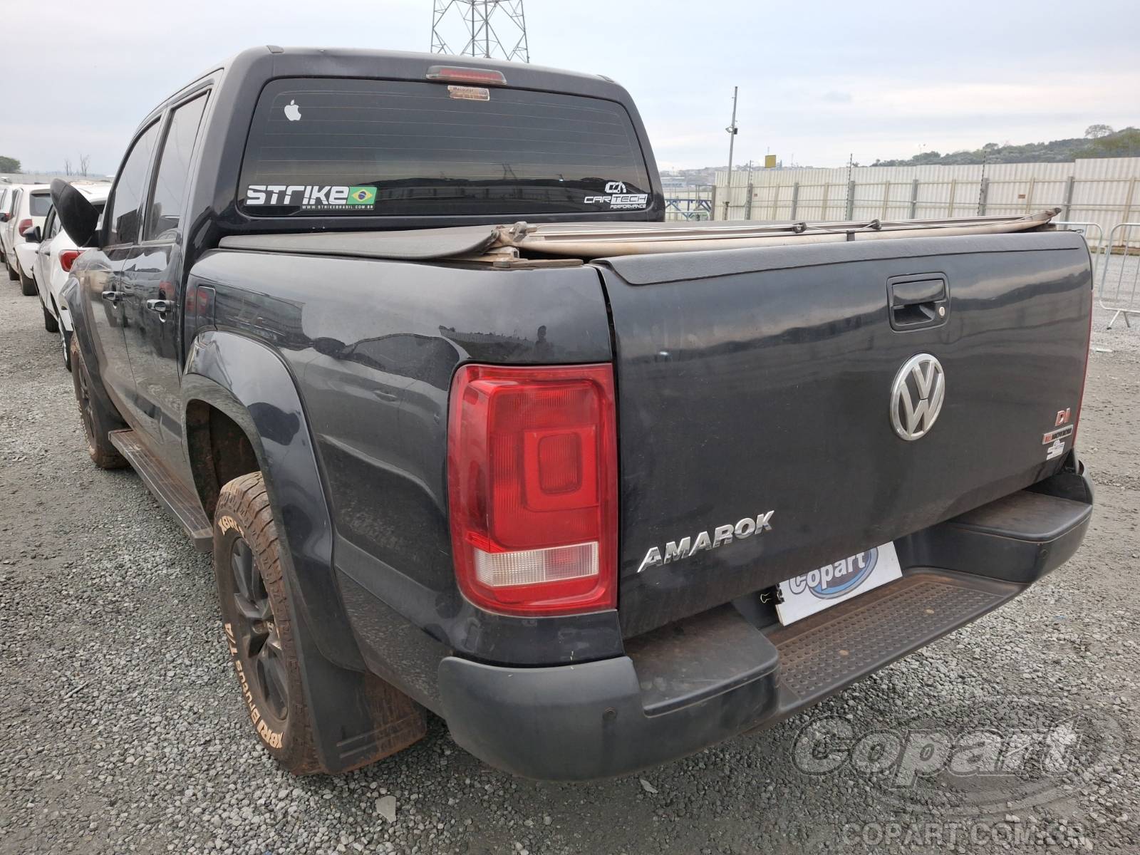 2018 VOLKSWAGEN AMAROK — foto 3 de 12