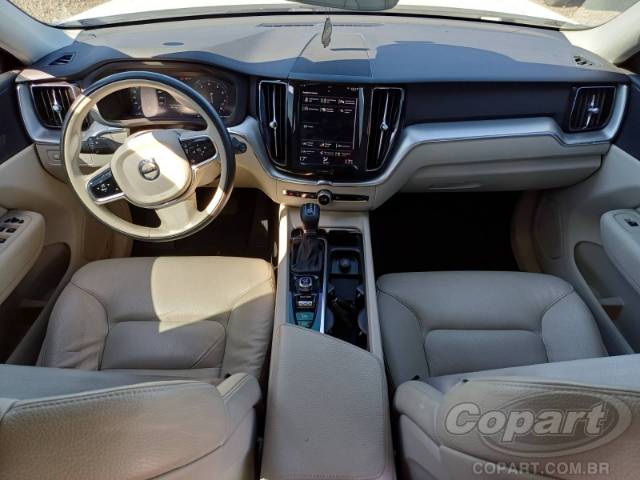 2019 VOLVO XC60 