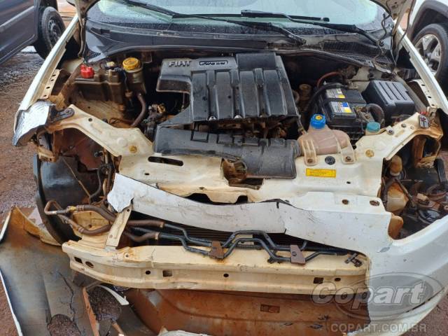 2011 FIAT PUNTO 