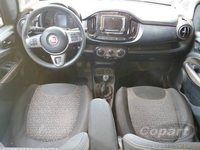 2017 FIAT UNO 