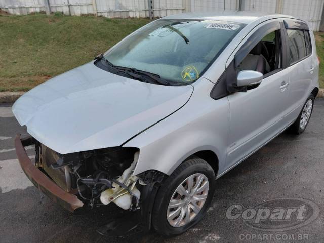 2013 VOLKSWAGEN FOX 