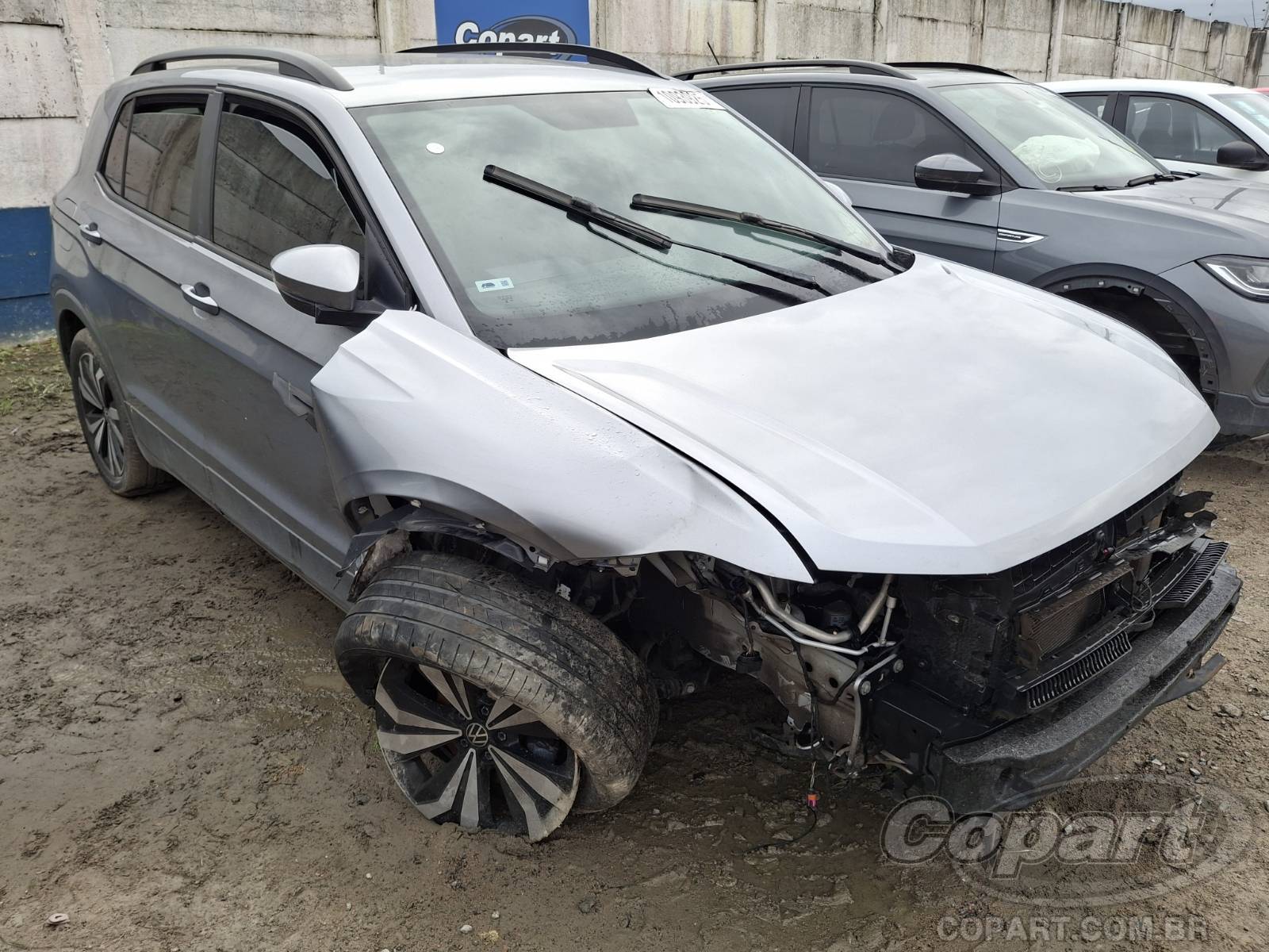 Veículo VW - VolksWagen T-Cross VOLKSWAGEN T-CROSS 2024 2024 em leilão