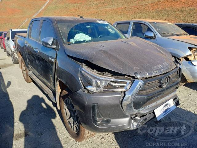 2022 TOYOTA HILUX CD 