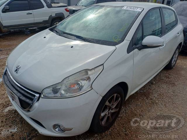 2015 PEUGEOT 208 