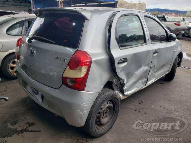 2013 TOYOTA ETIOS 