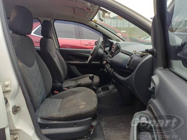 2017 FIAT UNO 