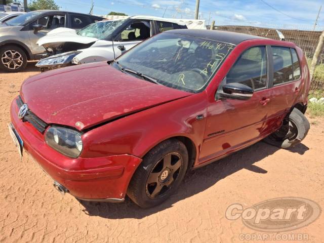 2001 VOLKSWAGEN GOLF 