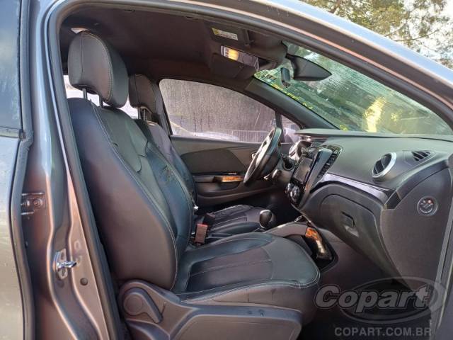 2022 RENAULT CAPTUR 