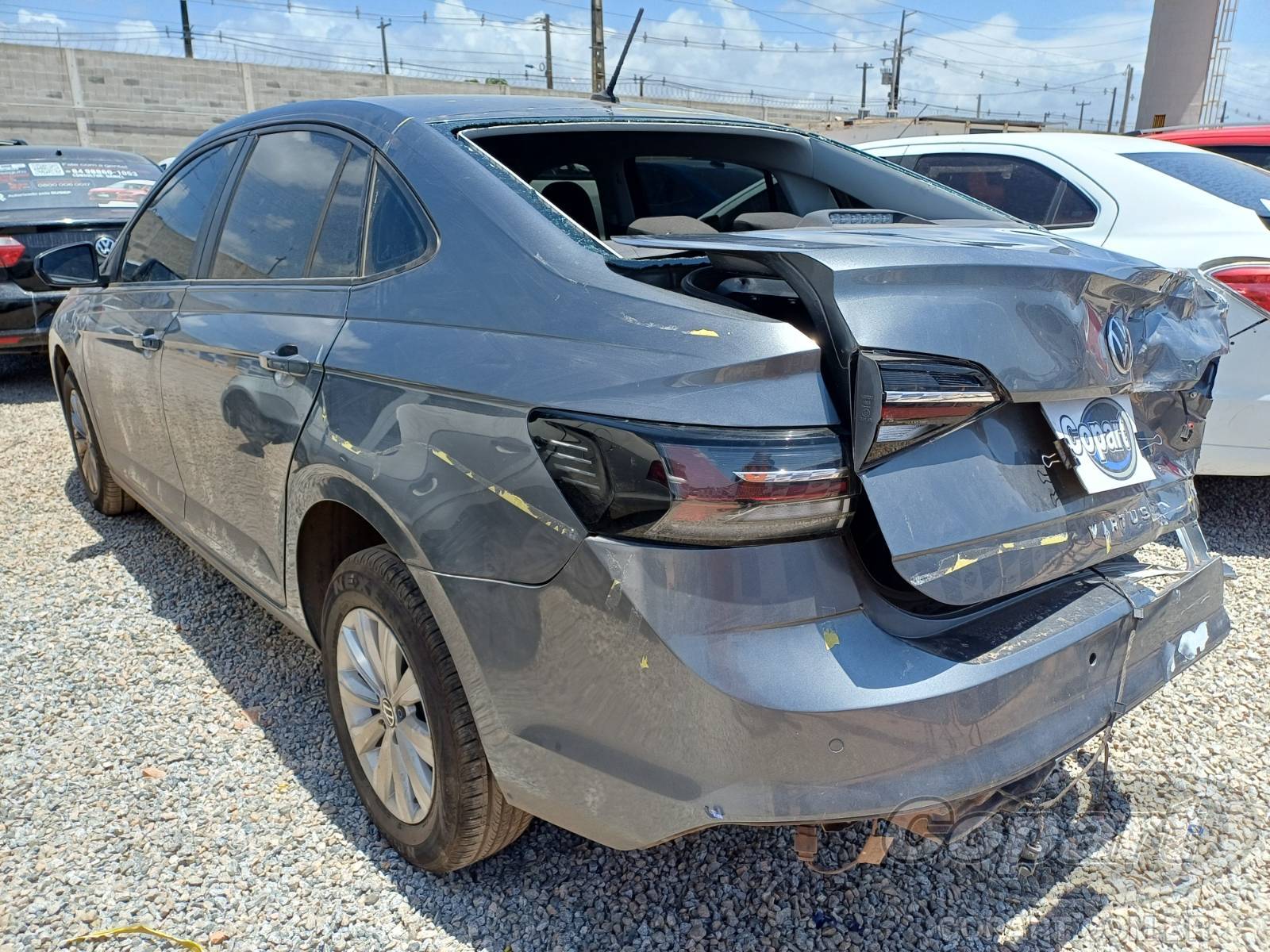 2024 VOLKSWAGEN VIRTUS — foto 3 de 10