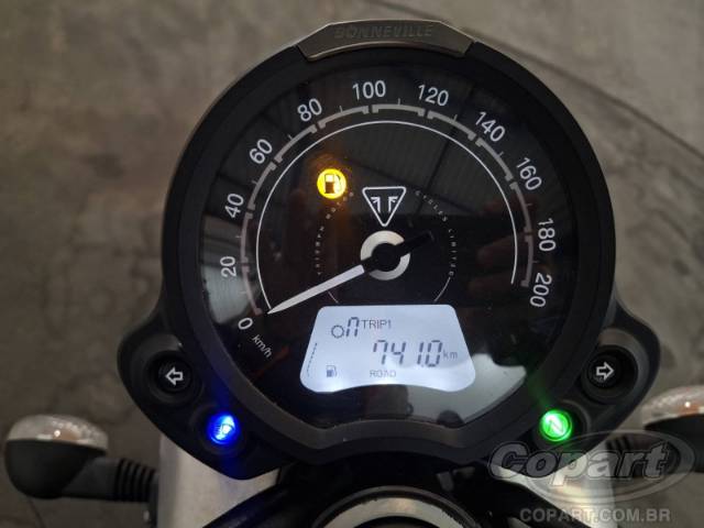 2020 TRIUMPH STREET TWIN 