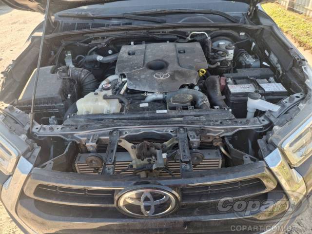 2023 TOYOTA HILUX CD 