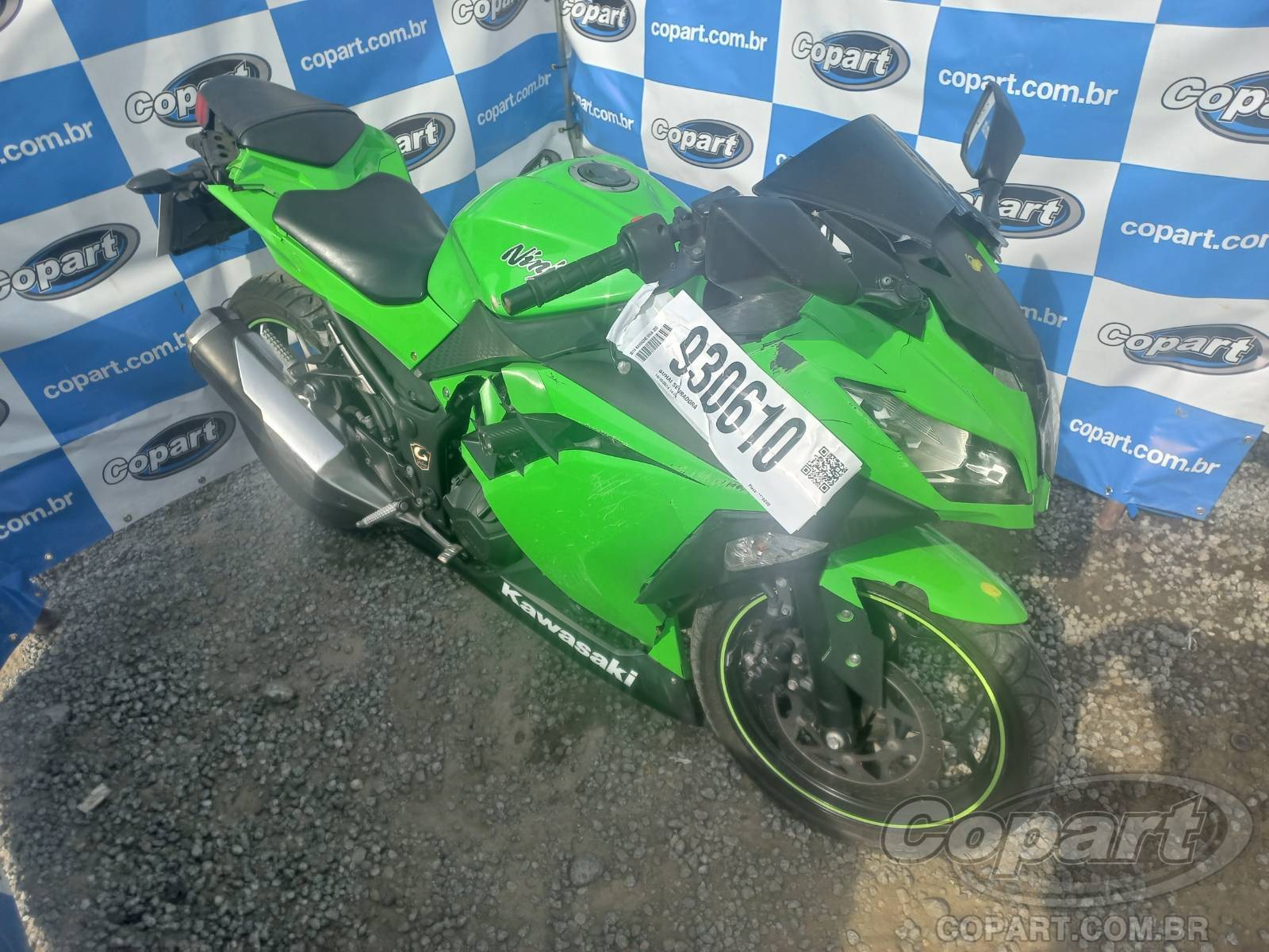 Veículo KAWASAKI Ninja Kawasaki Ninja 300 2014 Pequena Monta 2014 em leilão