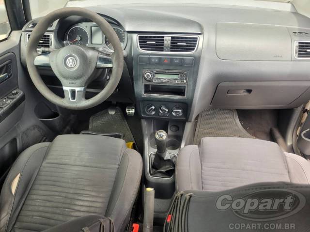 2011 VOLKSWAGEN FOX 