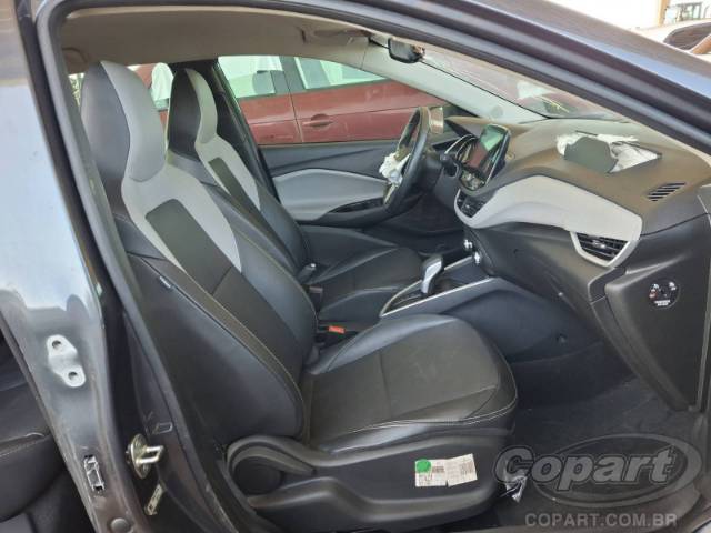 2025 CHEVROLET ONIX 
