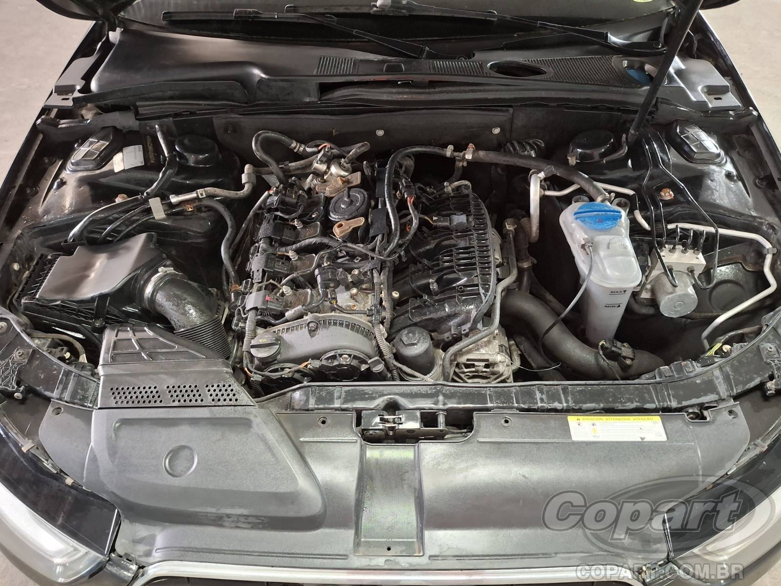 Foto 7 de 14: 2015 AUDI A4